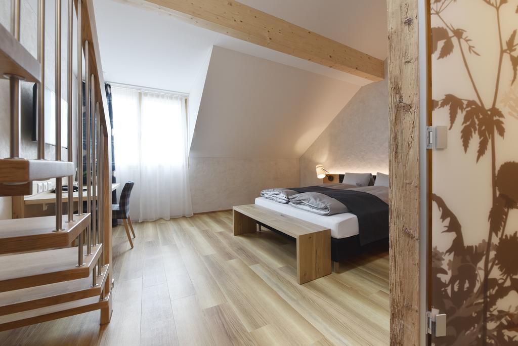 Landgasthof Kreuz - Der Zwischenstopp Mit Herz Auf Dem Weg In Den Suede Kappel bei Olten Exterior foto